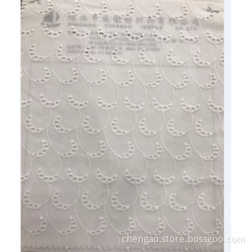 Crescent Petals Cotton Embroider Stoff